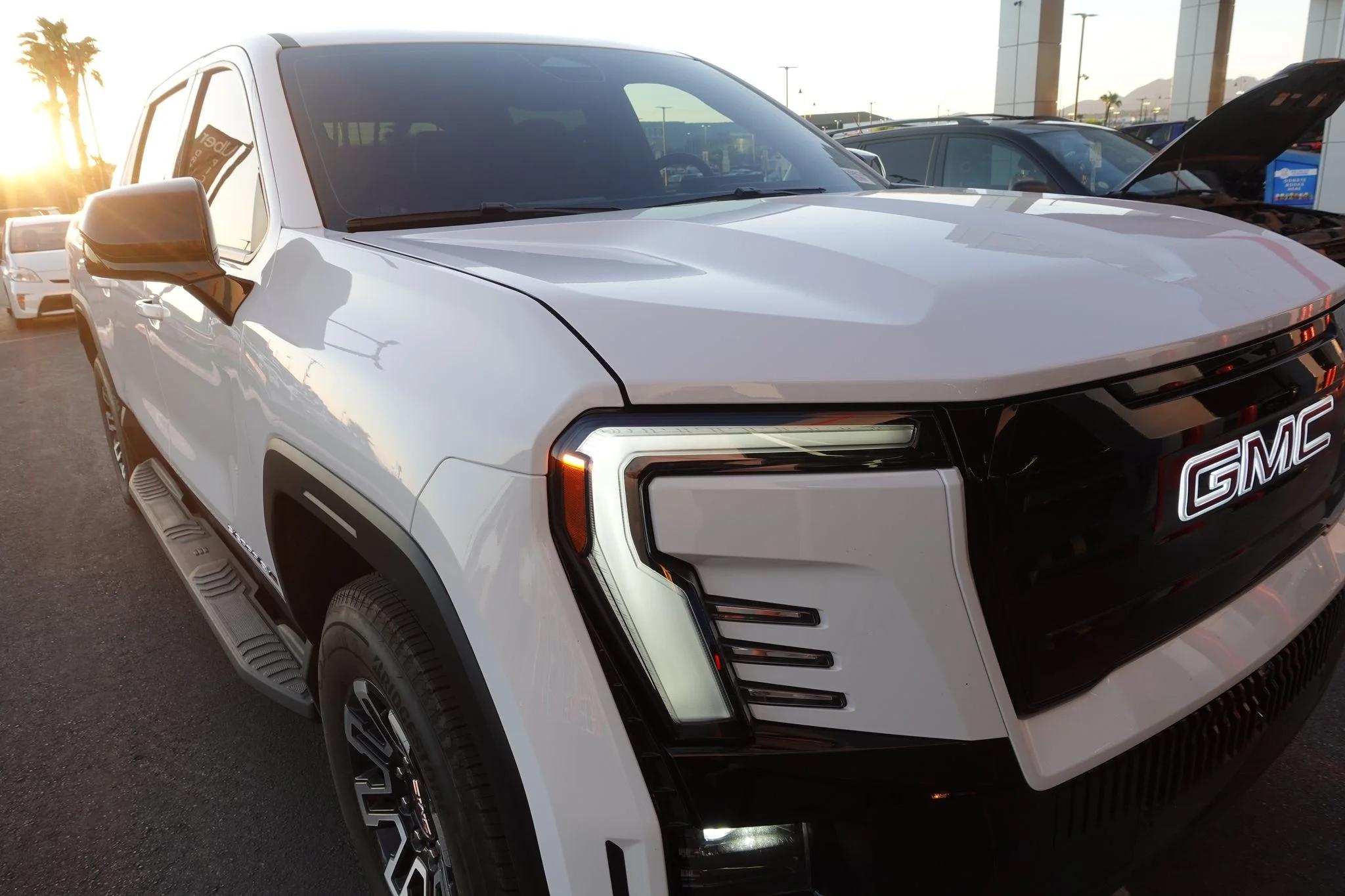 gmc sierra ev 2026 1GT1ESEH6TU403199 image gmc sierra ev 2026 1GT1ESEH6TU403199 image